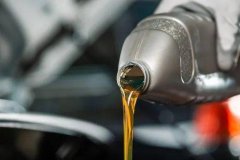 机油加多了对发动机造成什么影响？
